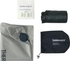 Therm-A-Rest NeoAir UberLite Regular Slaapmat Blauw 10 Therm-A-Rest NeoAir UberLite Regular Slaapmat Blauw -Kampeeruitrustingswinkel 65944 therm a rest neoair uberlite regular slaapmat