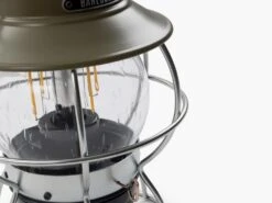 Barebones Railroad Lantern - Olive -Kampeeruitrustingswinkel 77681 barebones railroad lantern olive