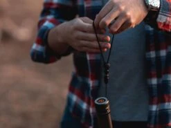 Nebo Newton 1000 Zaklamp -Kampeeruitrustingswinkel 81456 nebo newton 1000 zaklamp