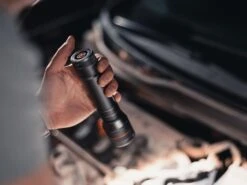 Nebo Newton 1000 Zaklamp -Kampeeruitrustingswinkel 81457 nebo newton 1000 zaklamp