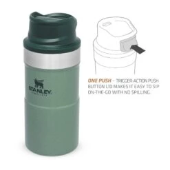 Stanley The Trigger-Action Travel Mug 0,25L Groen -Kampeeruitrustingswinkel 82035 stanley the trigger action travel mug 025l